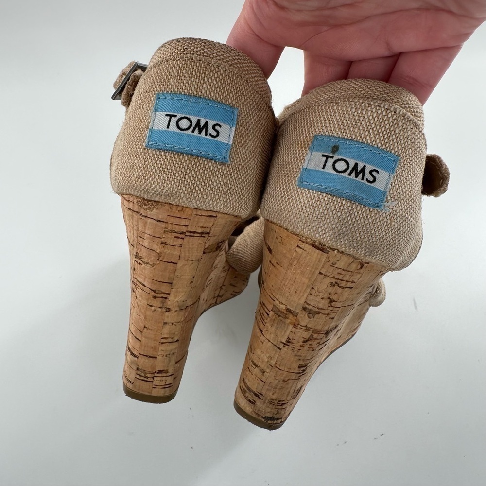 Toms womens sandals size 7.5 tan canvas cork wedges - Picture 8 of 12